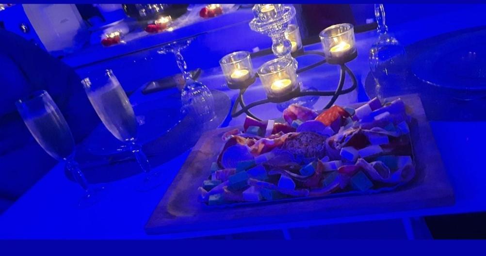 Loft Avec Baignoire Spa Lecrin Romantique Ochancourt Екстериор снимка