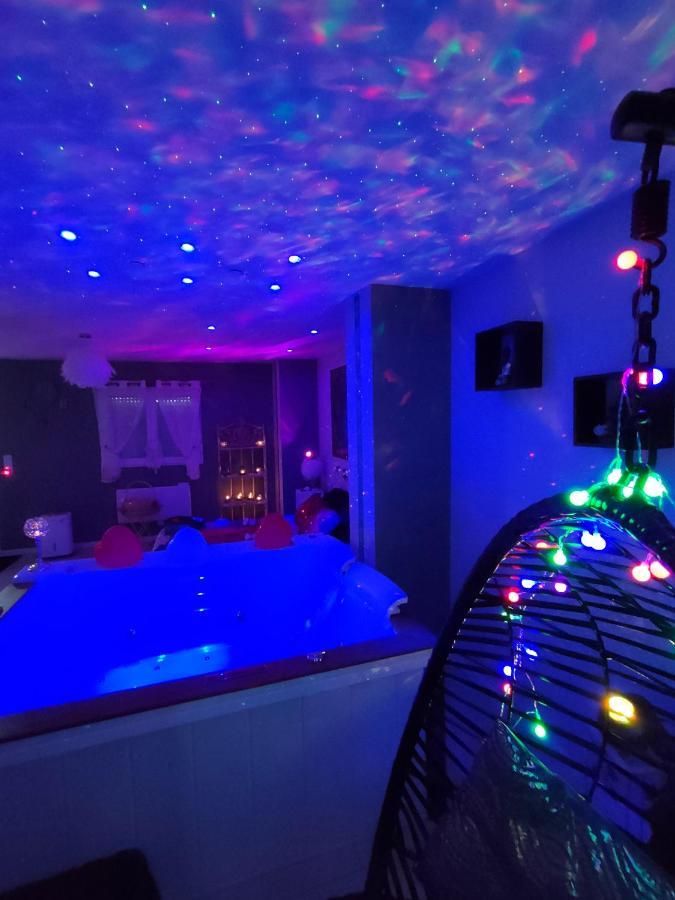 Loft Avec Baignoire Spa Lecrin Romantique Ochancourt Екстериор снимка