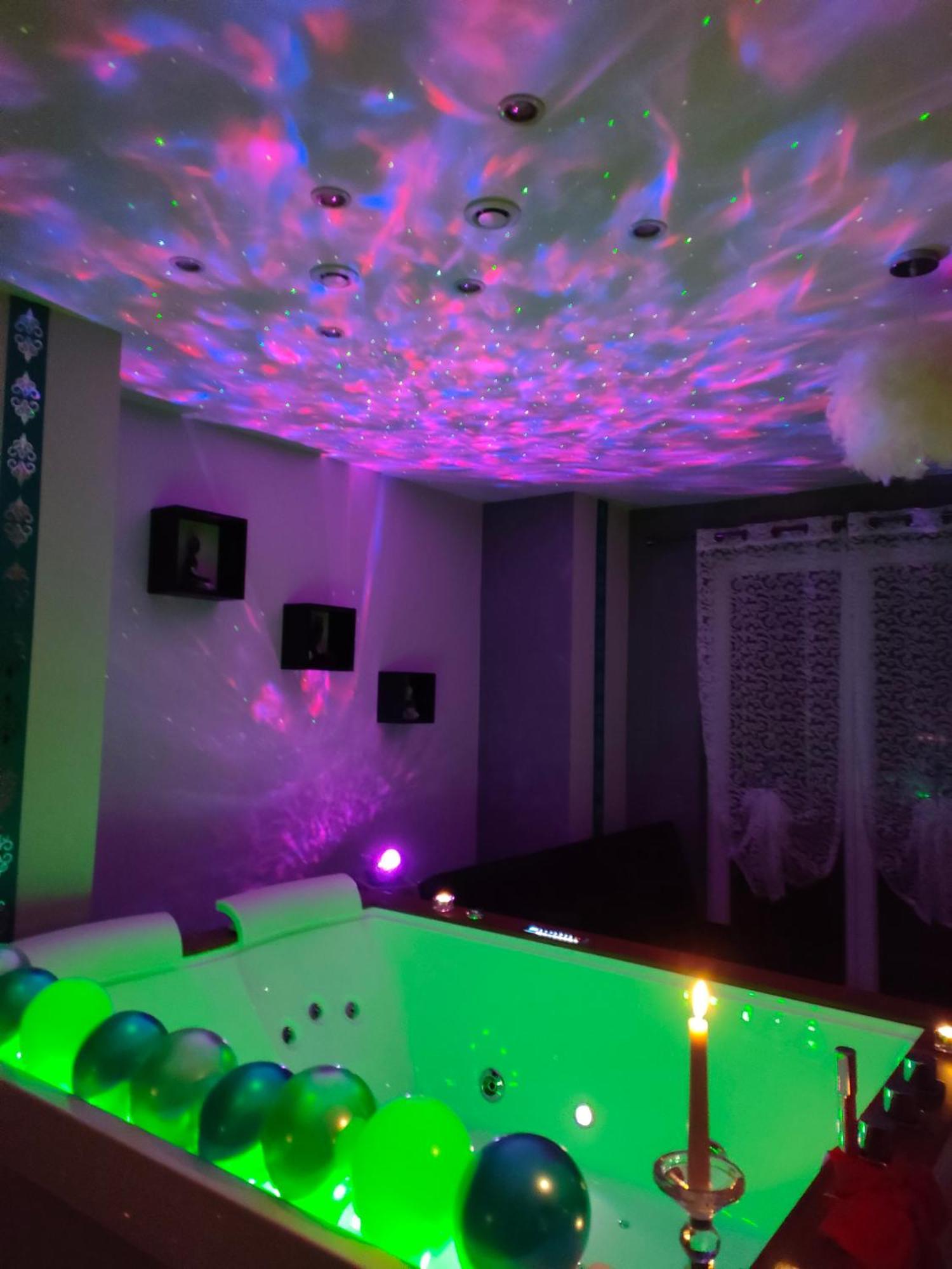 Loft Avec Baignoire Spa Lecrin Romantique Ochancourt Стая снимка